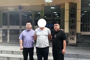 欧文：我与联盟中其他球星交手会非常兴奋 雄鹿赢了&要称赞他们